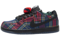Nike SB Dunk Low x Nardwuar 'Tartan' | II1493-600