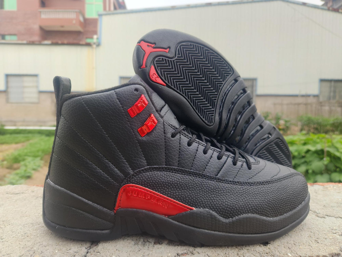 Air Jordan 12 'Bloodline' Sneakers