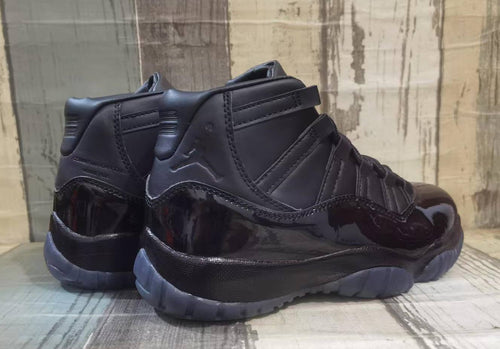 Air Jordan 11 - Black / White Unisex Sneakers
