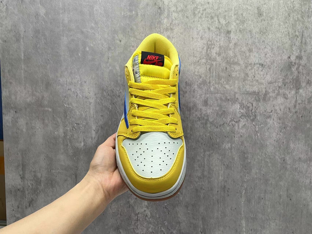 Travis Scott x Air Jordan 1 Low OG SP 'Reverse Swoosh 8.0' - White / Yellow
