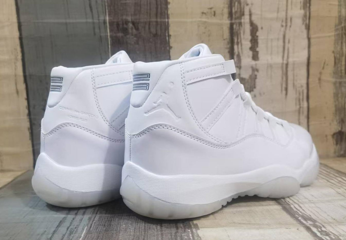 Air Jordan 11 - Cream / Black Unisex Sneakers
