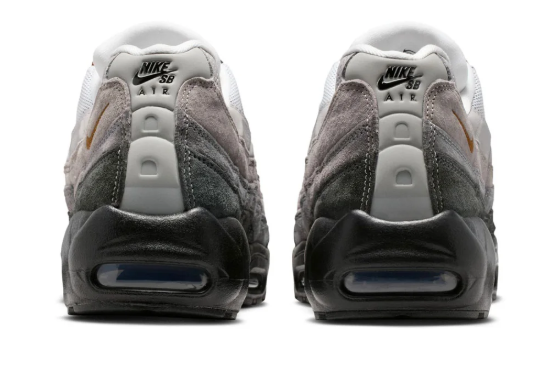 Nike SB Air Max 95 | Black / Cacao Wow / Anthracite / Light Graphite