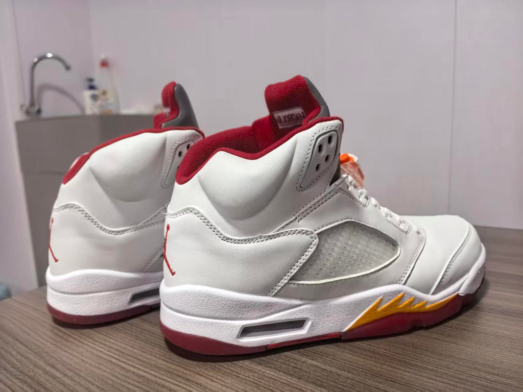 Air Jordan 5 - Sunset Orange