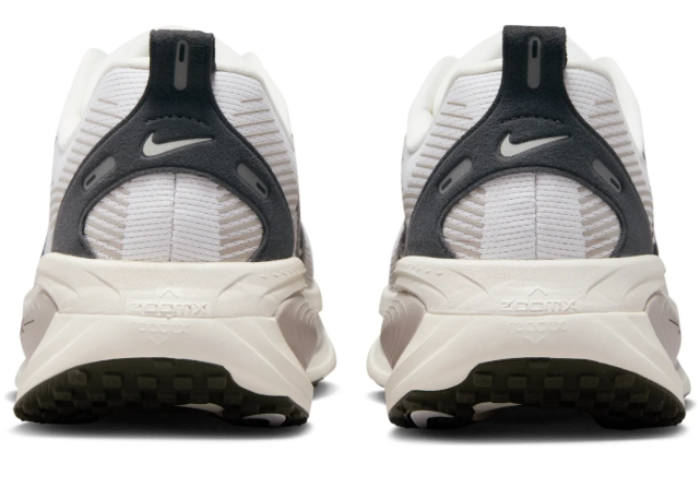 Nike Air Zoom Vomero 18 'Run Pack Summit White' | IB5726-100