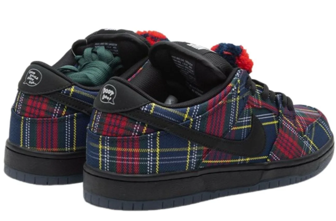 Nike SB Dunk Low x Nardwuar 'Tartan' | II1493-600