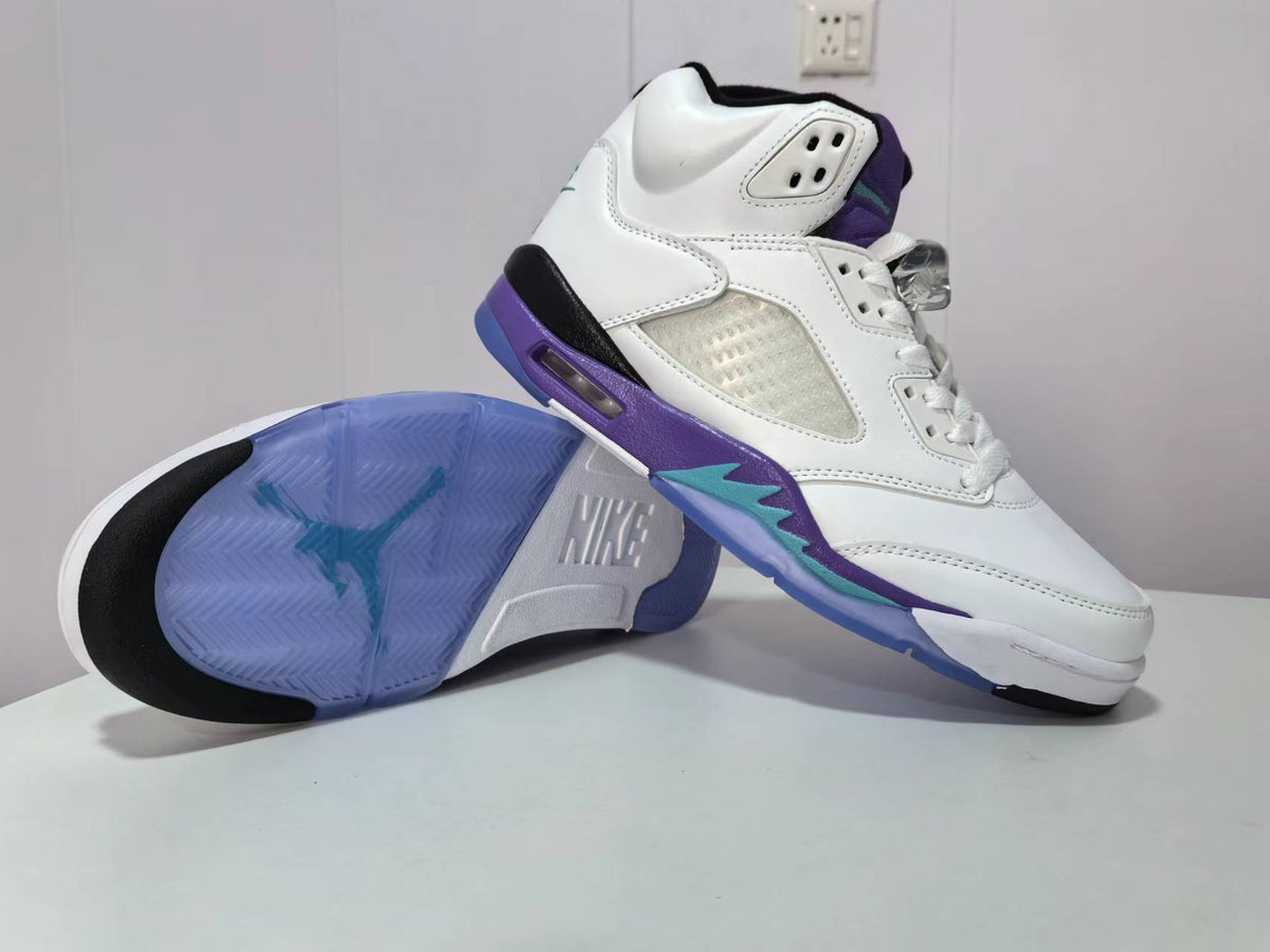 Air Jordan 5 'White Grape'