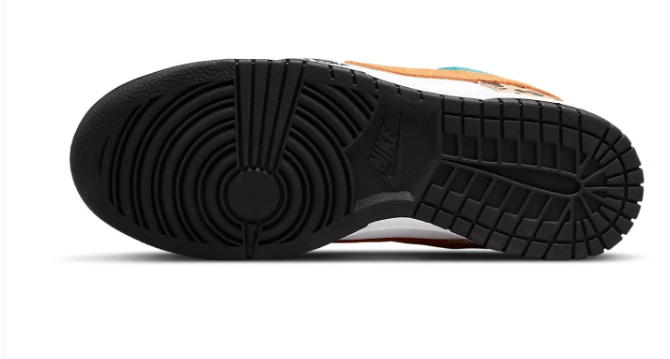 Nike Dunk Low SE 'Safari Mix' | DN3866-100
