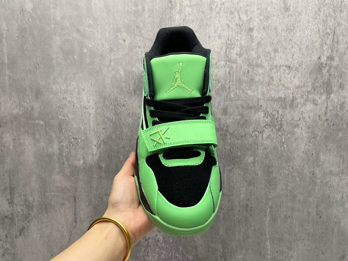 TS 'Cockroach' Sneakers - All Green