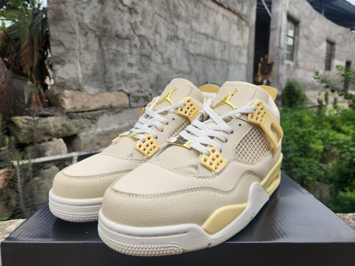 Air Jordan 4 Retro - Earth Yellow